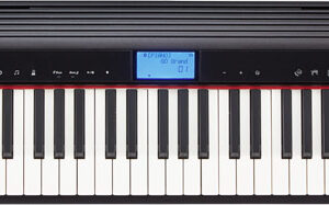 Alternative view of PIANO DIGITAL ROLAND GO 61P