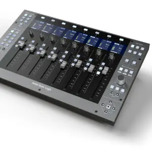 SOLID STATE LOGIC UF8 SUPERFICIE DE CONTROL DAW