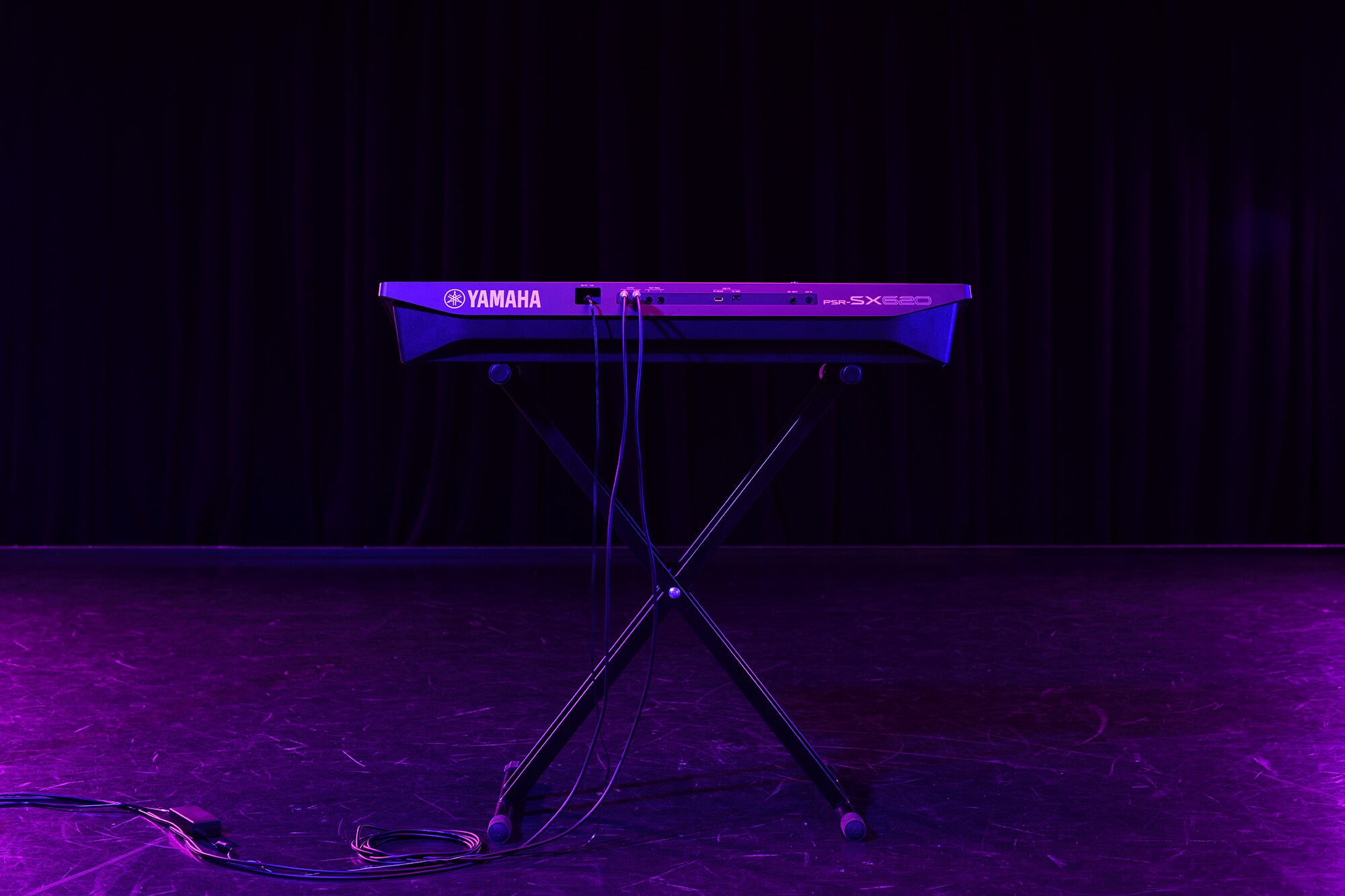 TECLADO YAMAHA PSR SX620 - Imagen 16